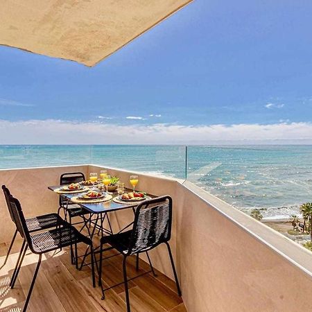 797 Holiday Rentals - Benalbeach- Moderno Piso Para 5 Con Vistas Al Mar Benalmádena Dış mekan fotoğraf