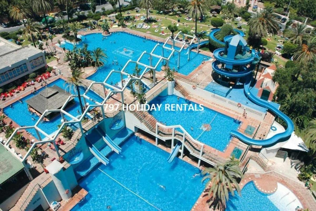 797 Holiday Rentals - Benalbeach- Moderno Piso Para 5 Con Vistas Al Mar Benalmádena Dış mekan fotoğraf