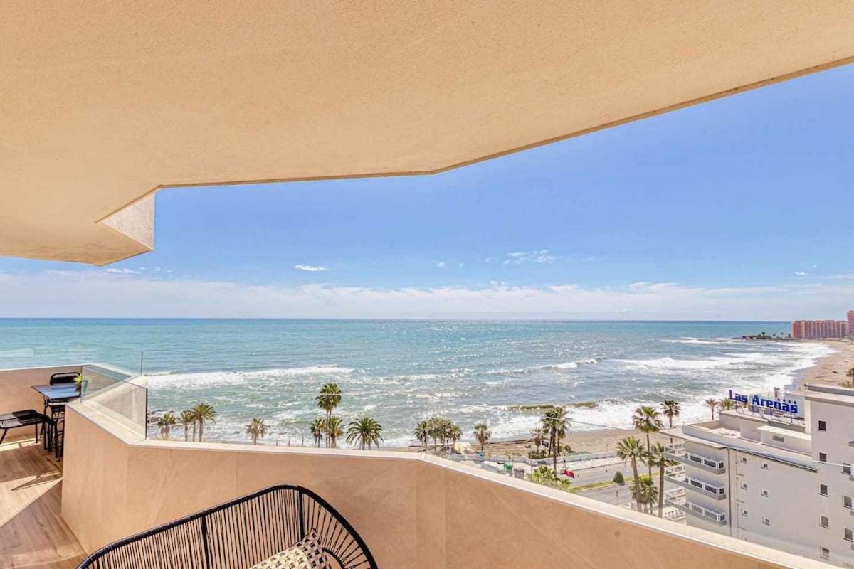 797 Holiday Rentals - Benalbeach- Moderno Piso Para 5 Con Vistas Al Mar Benalmádena Dış mekan fotoğraf