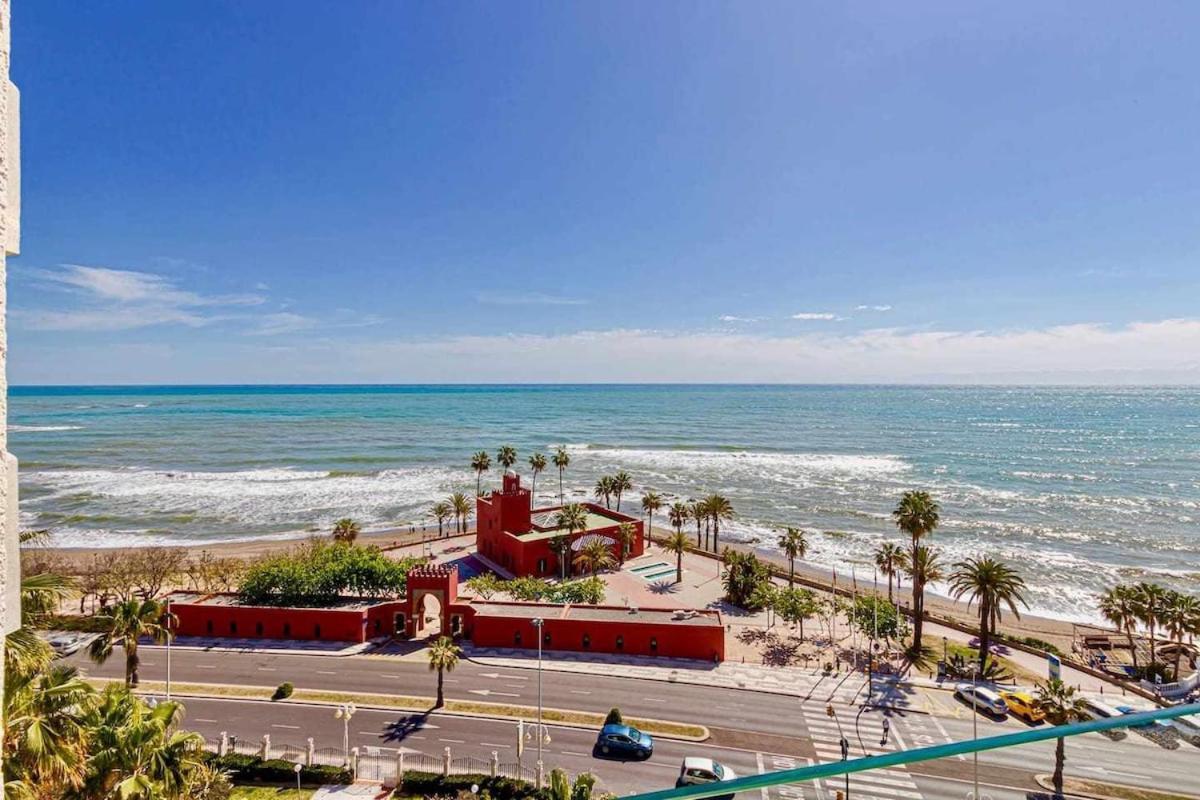 797 Holiday Rentals - Benalbeach- Moderno Piso Para 5 Con Vistas Al Mar Benalmádena Dış mekan fotoğraf