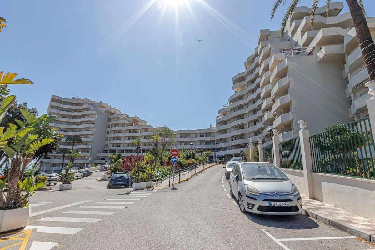 797 Holiday Rentals - Benalbeach- Moderno Piso Para 5 Con Vistas Al Mar Benalmádena Dış mekan fotoğraf