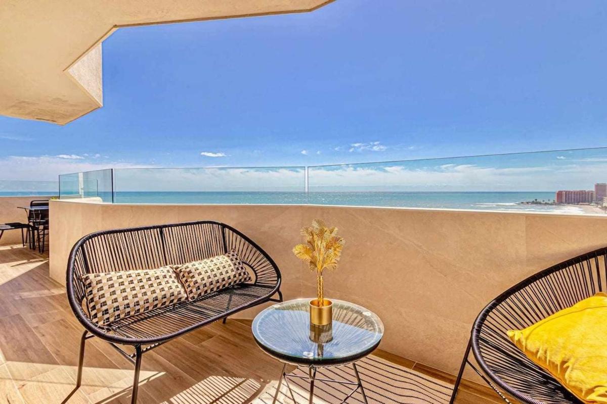 797 Holiday Rentals - Benalbeach- Moderno Piso Para 5 Con Vistas Al Mar Benalmádena Dış mekan fotoğraf